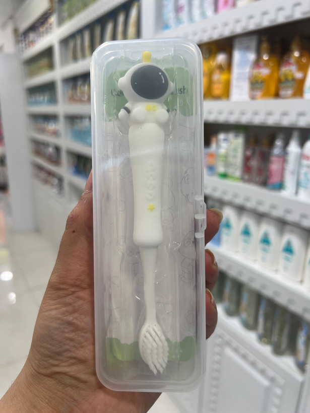 مسواك عروسكي كودك بالاي دوسال